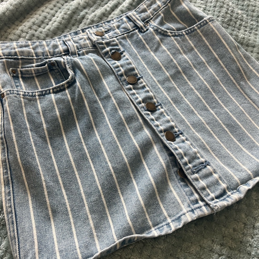 Billabong Blue and White Striped Mini Skirt